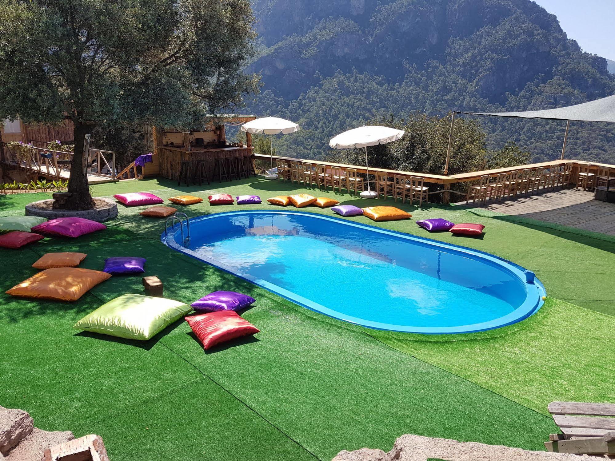 מלון פאראליה Shiva Camp מראה חיצוני תמונה